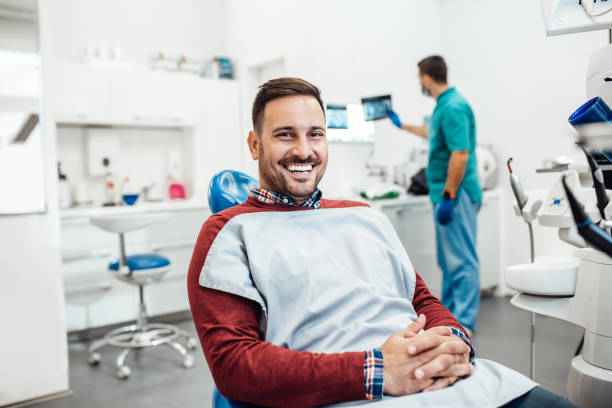 Best Tooth Extraction  in Dover, FL